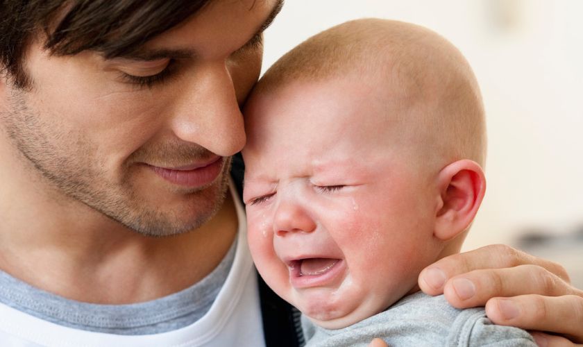 Consejos para aliviar el dolor cuando a un bebé le salen los dientes.